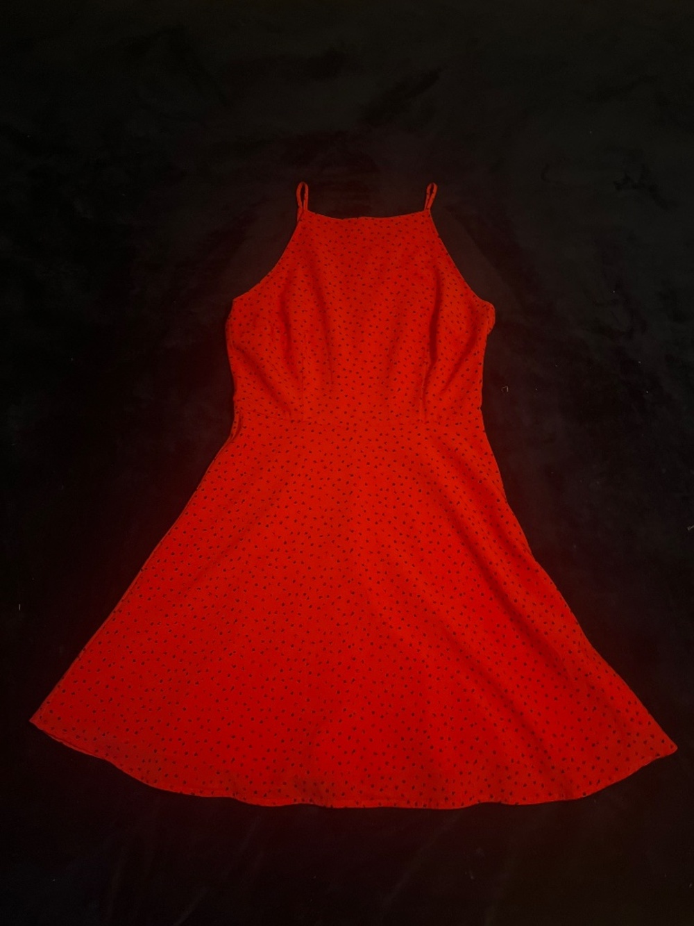 Red Dress - Picture 3 of 11